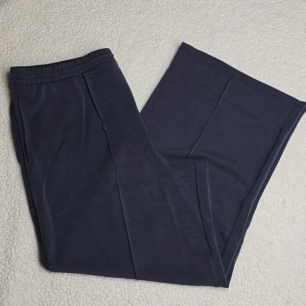 1086 NWT Victoria's Secret Featherweight Knit Wide-Leg Pant XXL Long - Picture 2 of 6